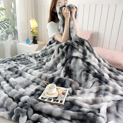 Luxury Gradient Faux Fur Throw Blanket