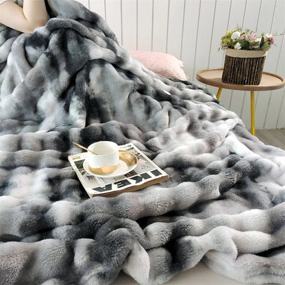 Luxury Gradient Faux Fur Throw Blanket