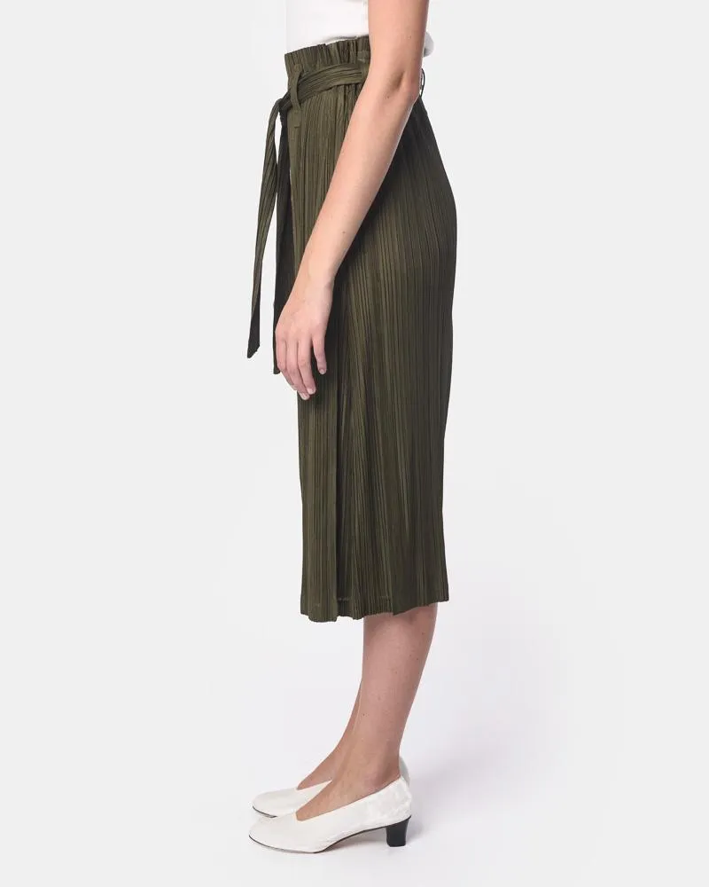 Culottes with Belt in Olive