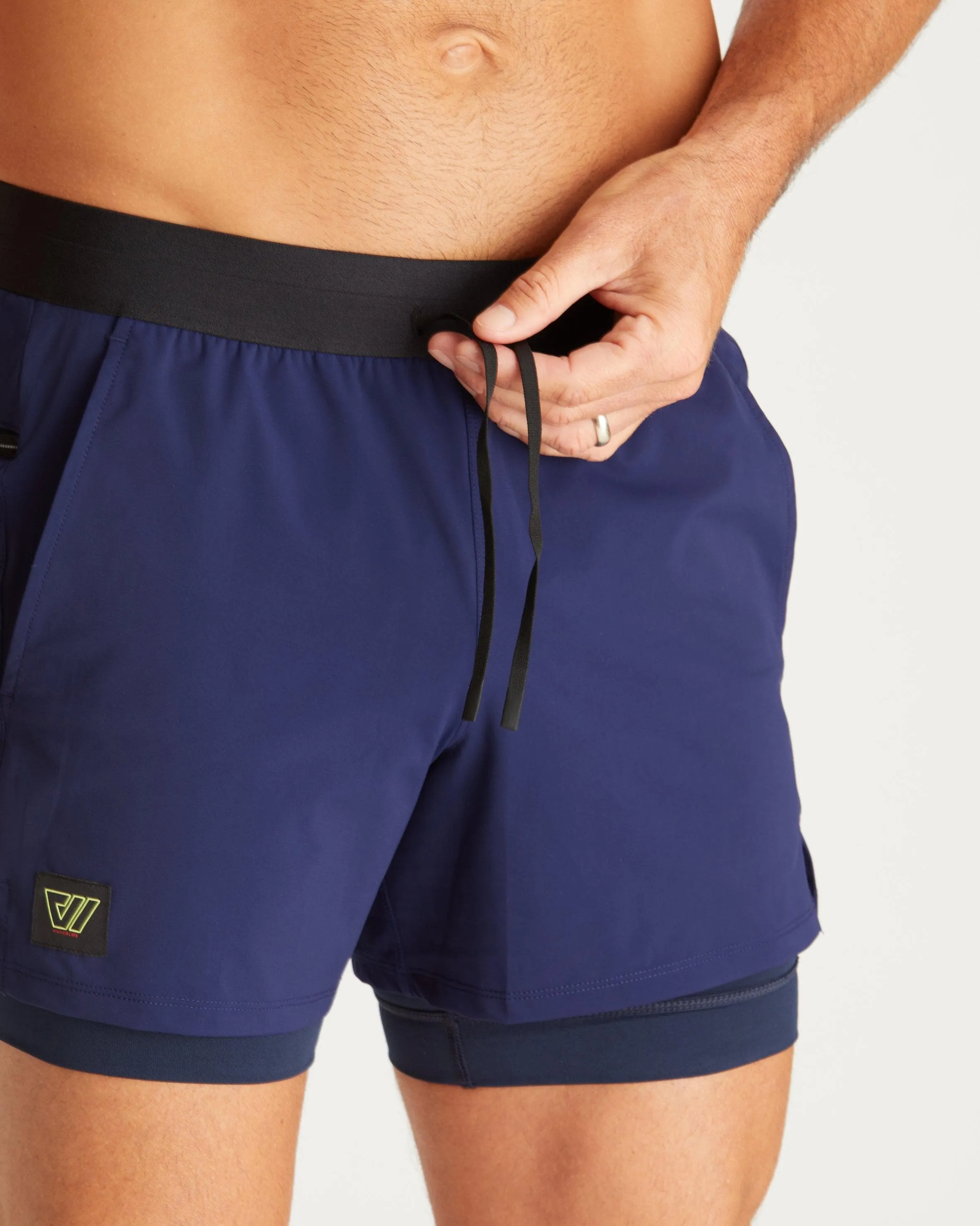 Grand 2-in-1 Short in Navy