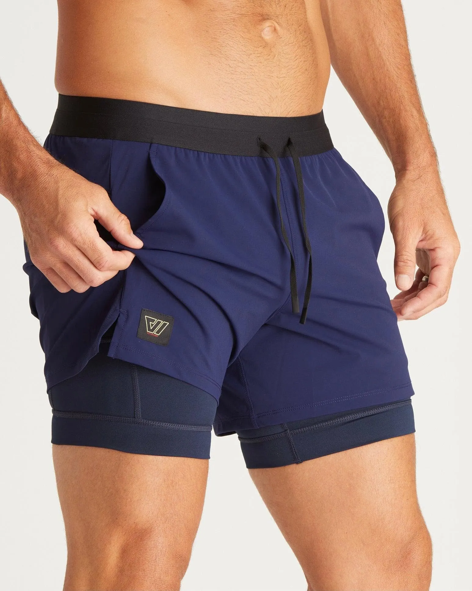 Grand 2-in-1 Short in Navy