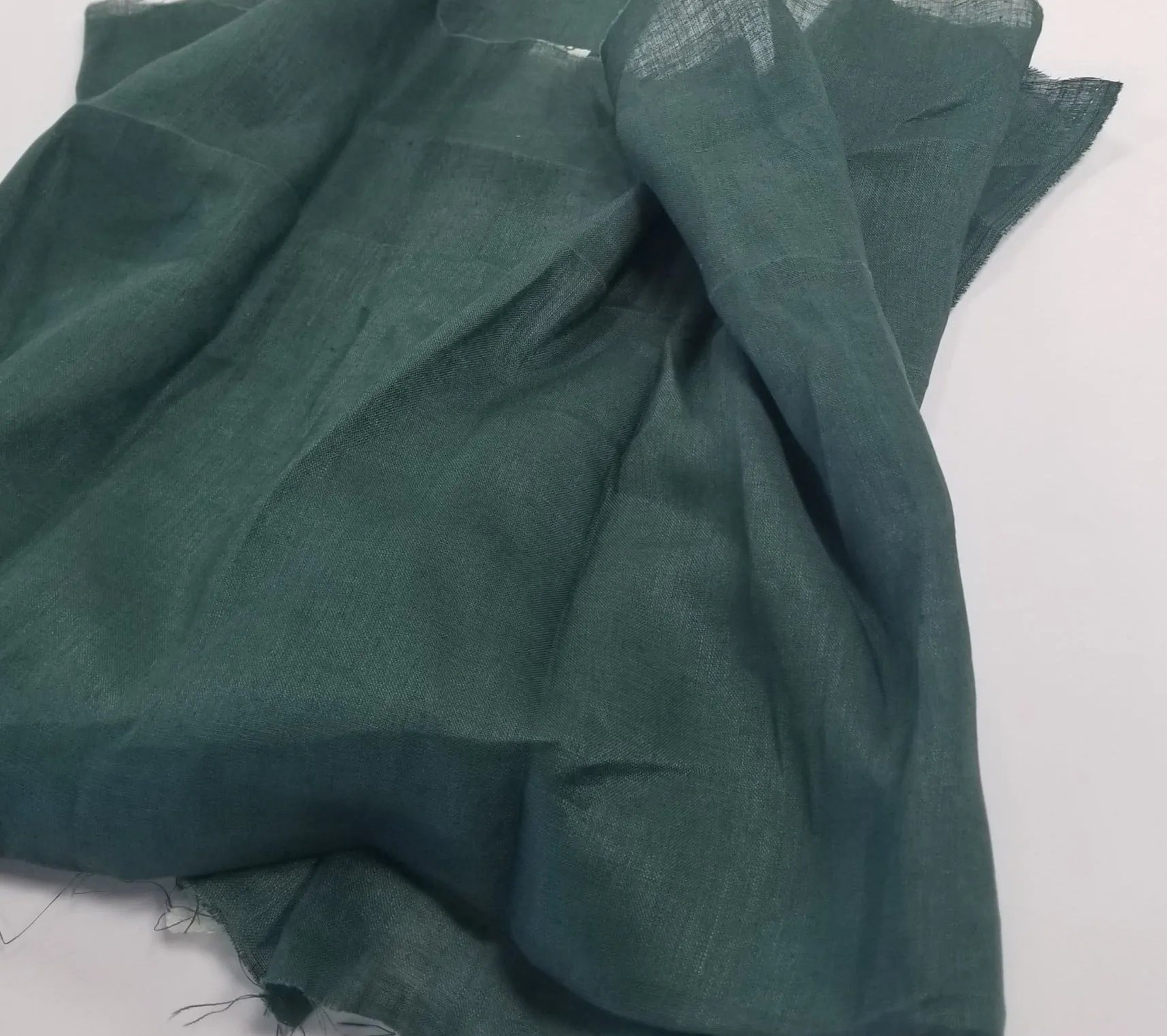 LA Finch 5 yard precut: 5 yards of Designer Deadstock Lightweight Laundered Hunter Green 100% Linen Sheer Woven