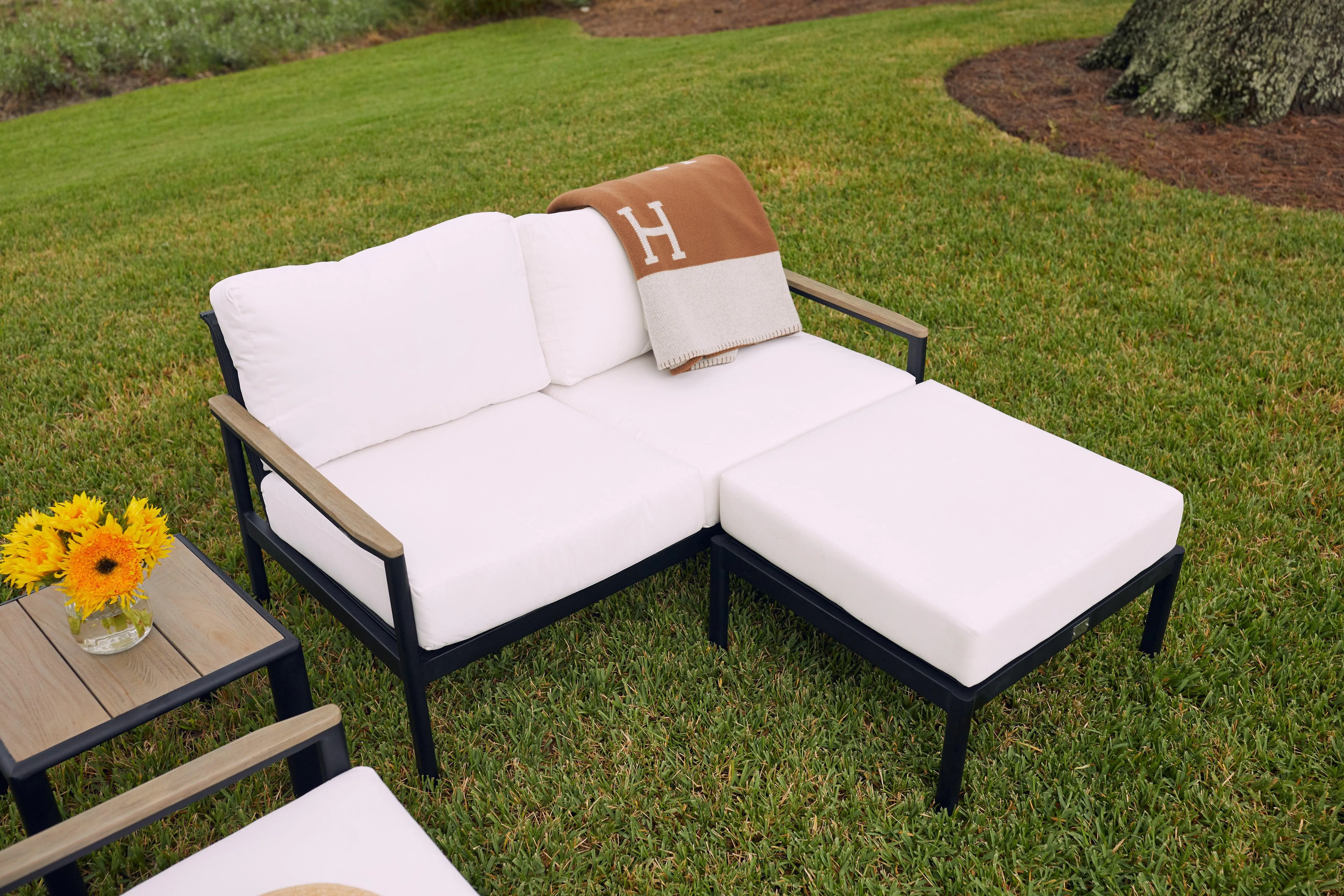 Savannah Outdoor Ottoman